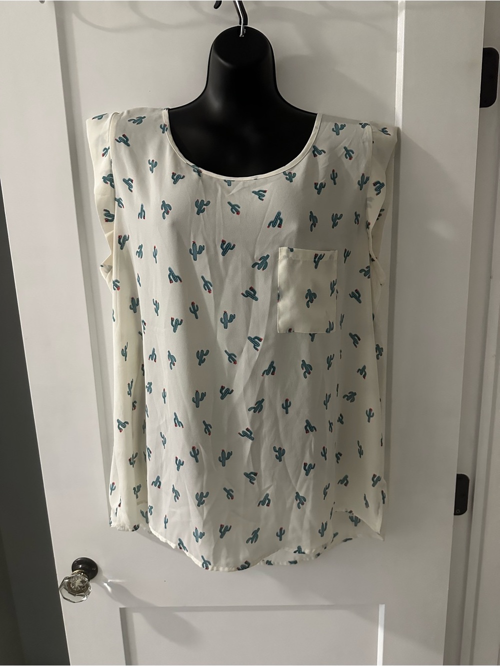 Persaya Cream Sleeveless Top with Teal Cactus Print